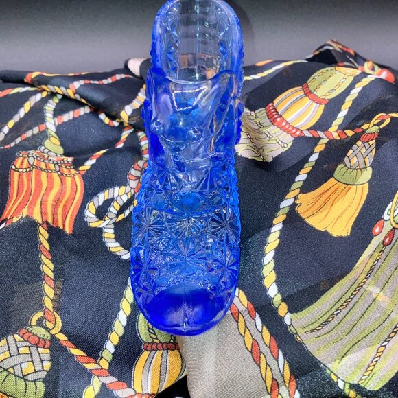 Fenton Glass Slipper - Cat Head Daisy & Button Tiara Blue Manganese. - Picture 6 of 8